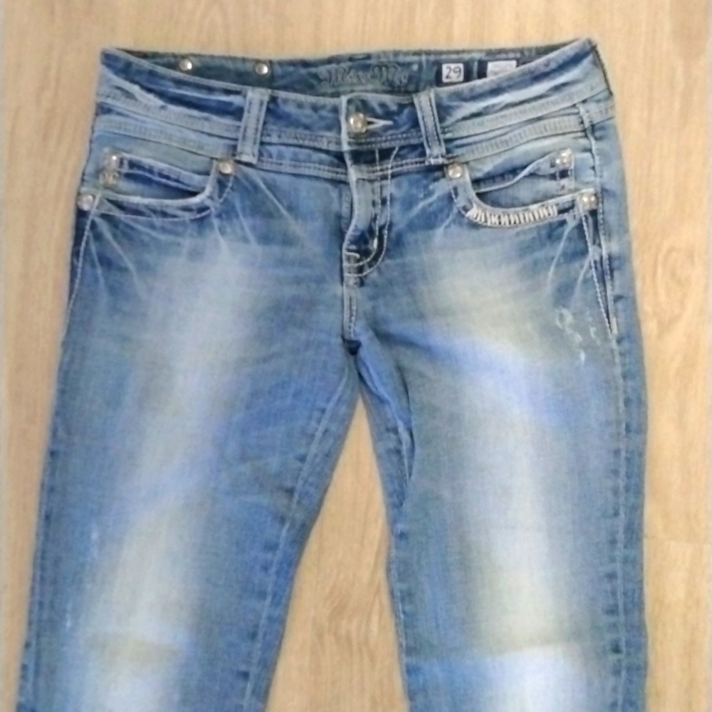 MISS ME- Twisted Inseam Distressed Flare Jeans Size 29 - Picture 3 of 5